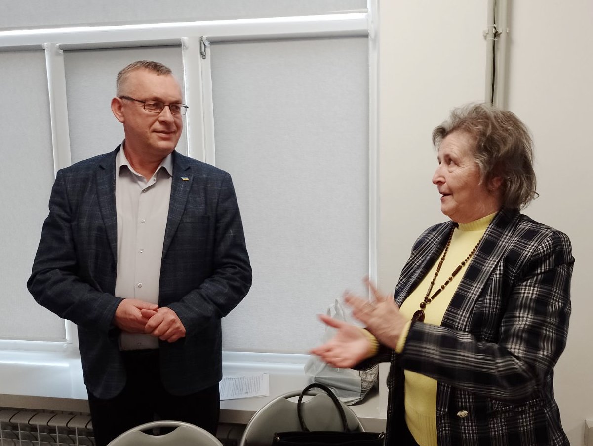 Розмова Оксани Боднар з директором Андрієм Богдановичем